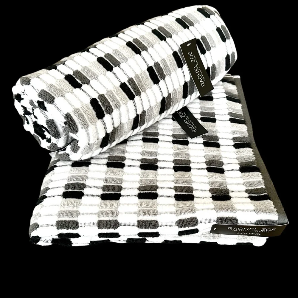 Rachel Zoe Cotton Bath Towels Set of 2 Black and White NEW